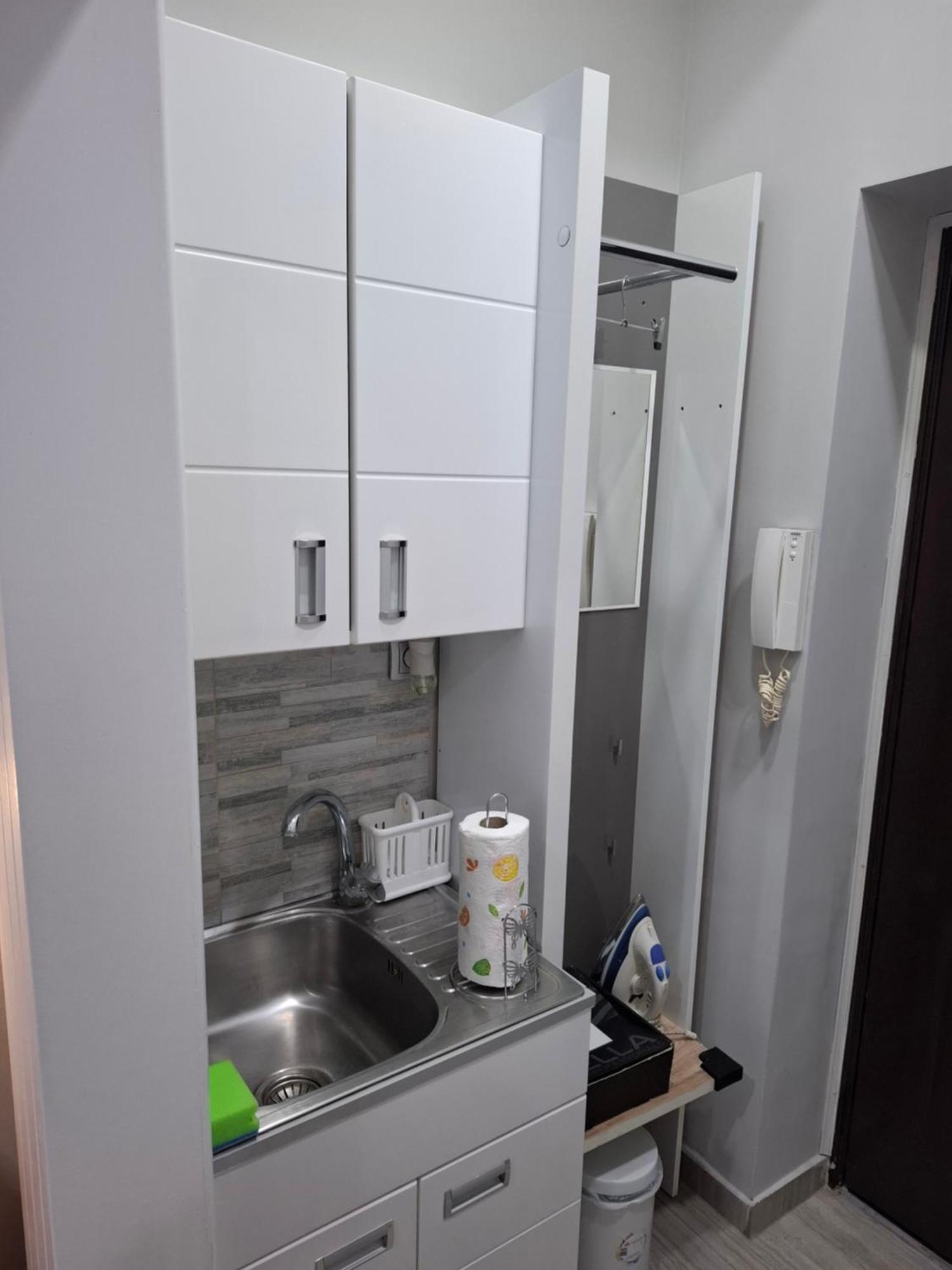 Snowwhite New Apartment